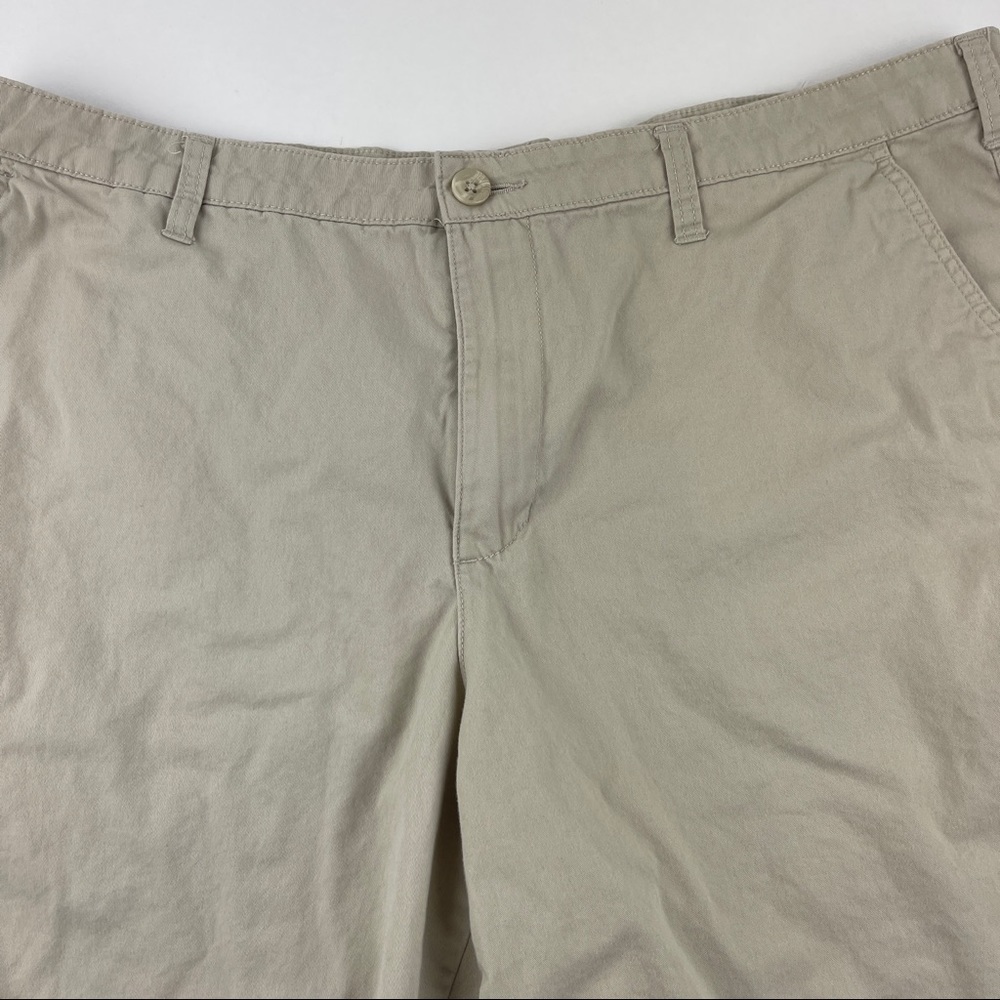 Columbia Cargo Shorts Mens 40 Khaki Pockets - Picture 3 of 9